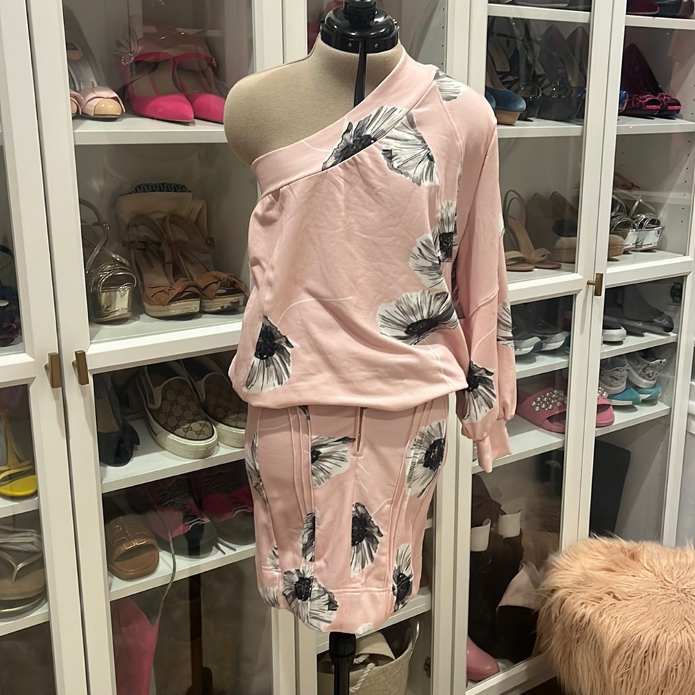 NWT- Adorable Selkie Skirt & Top Set